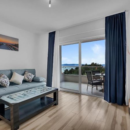 Apartments Lujnovic Makarska Exterior foto