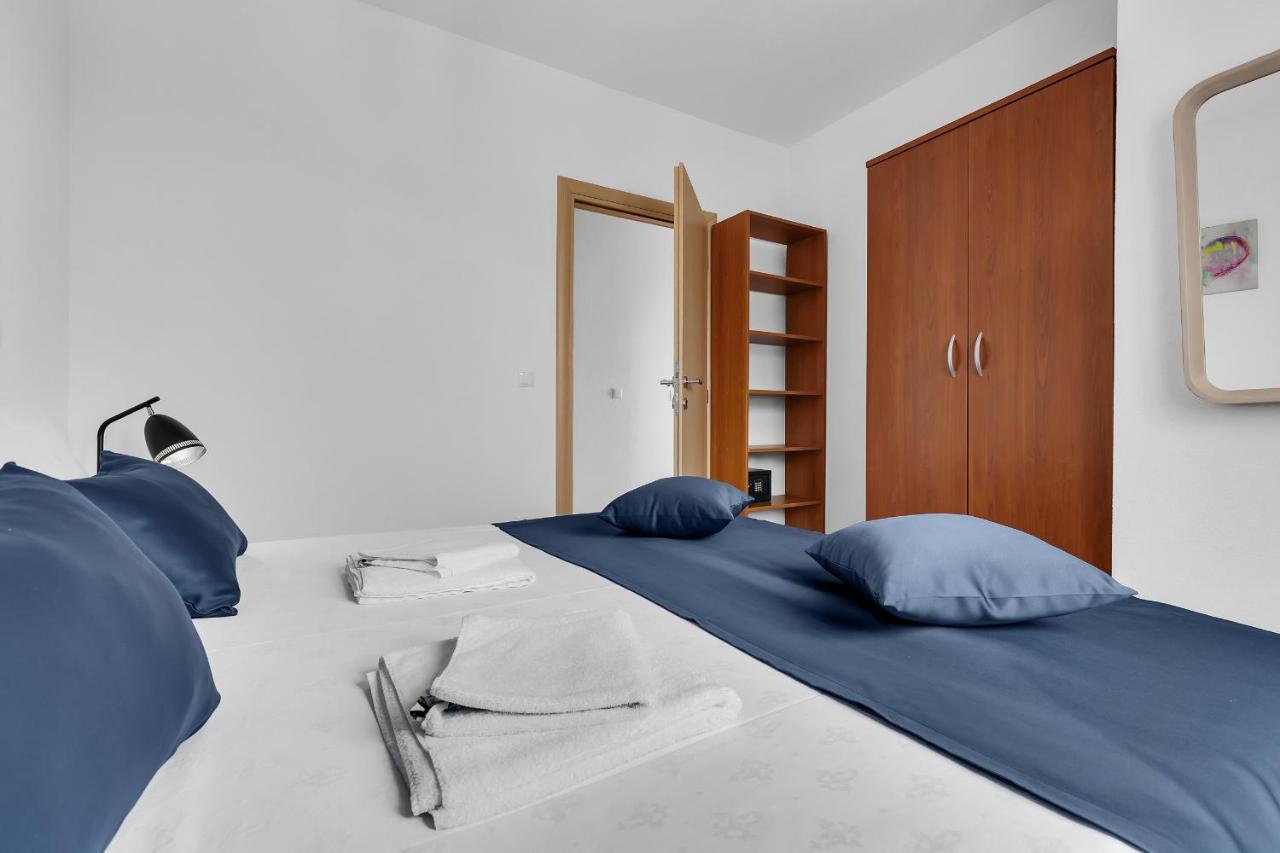 Apartments Lujnovic Makarska Exterior foto